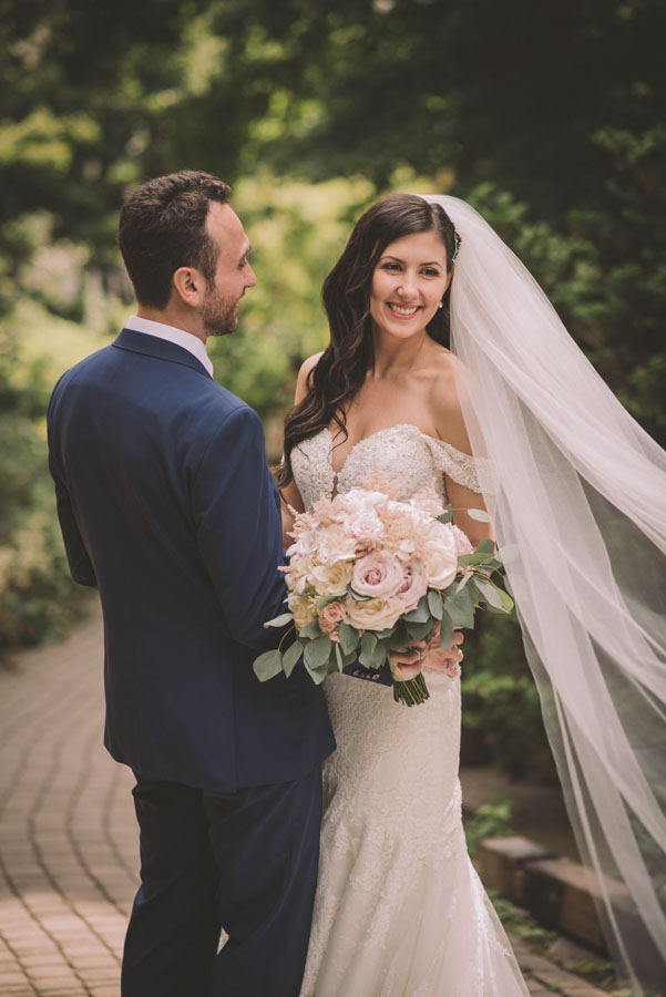 Best Toronto wedding photographer
