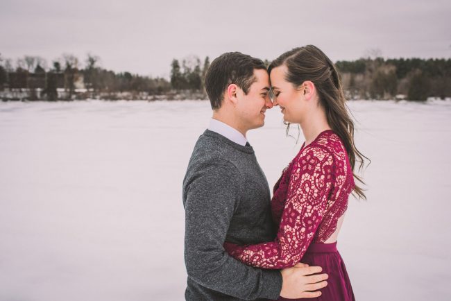 Beautiful Winter Engagement Photoshoot