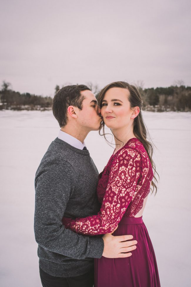 Beautiful Winter Engagement Photoshoot