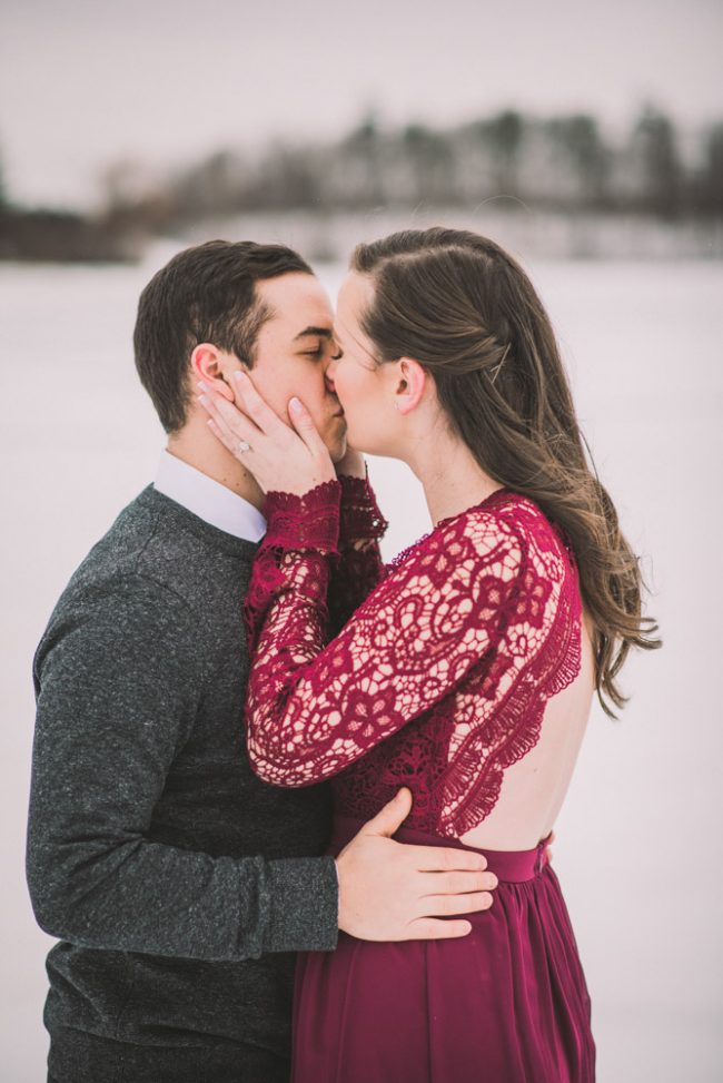 Beautiful Winter Engagement Photoshoot