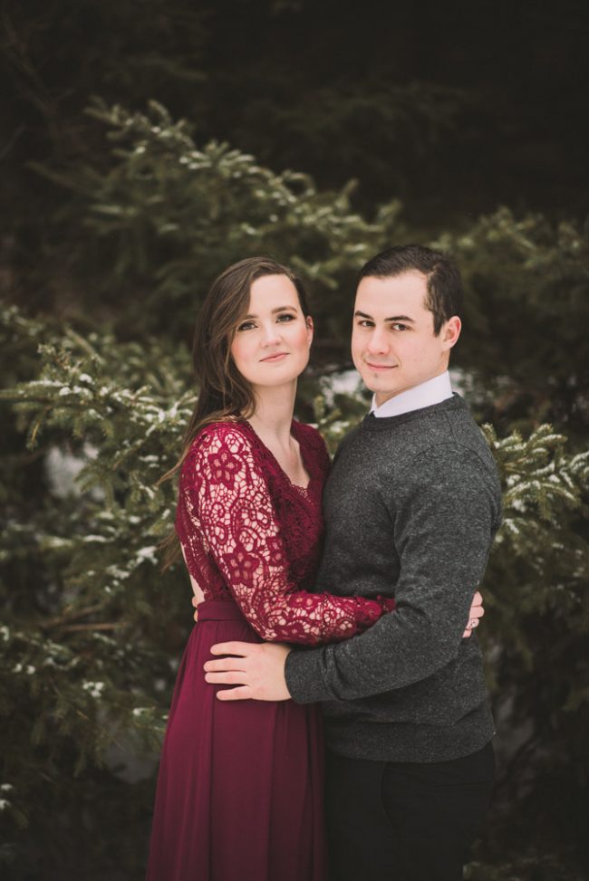 Romantic winter engagement photos