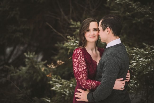 Romantic winter engagement photos