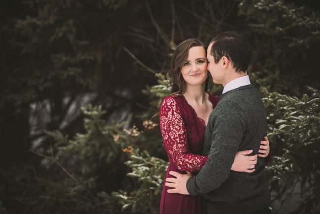 Romantic winter engagement photos