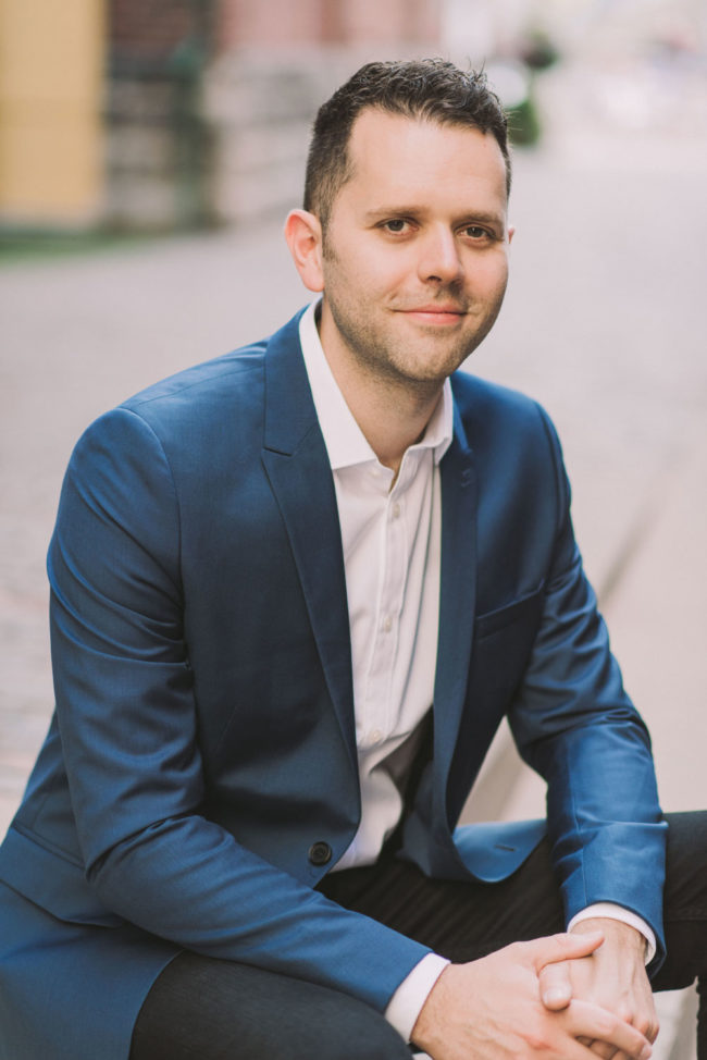 Toronto Wedding Photographer