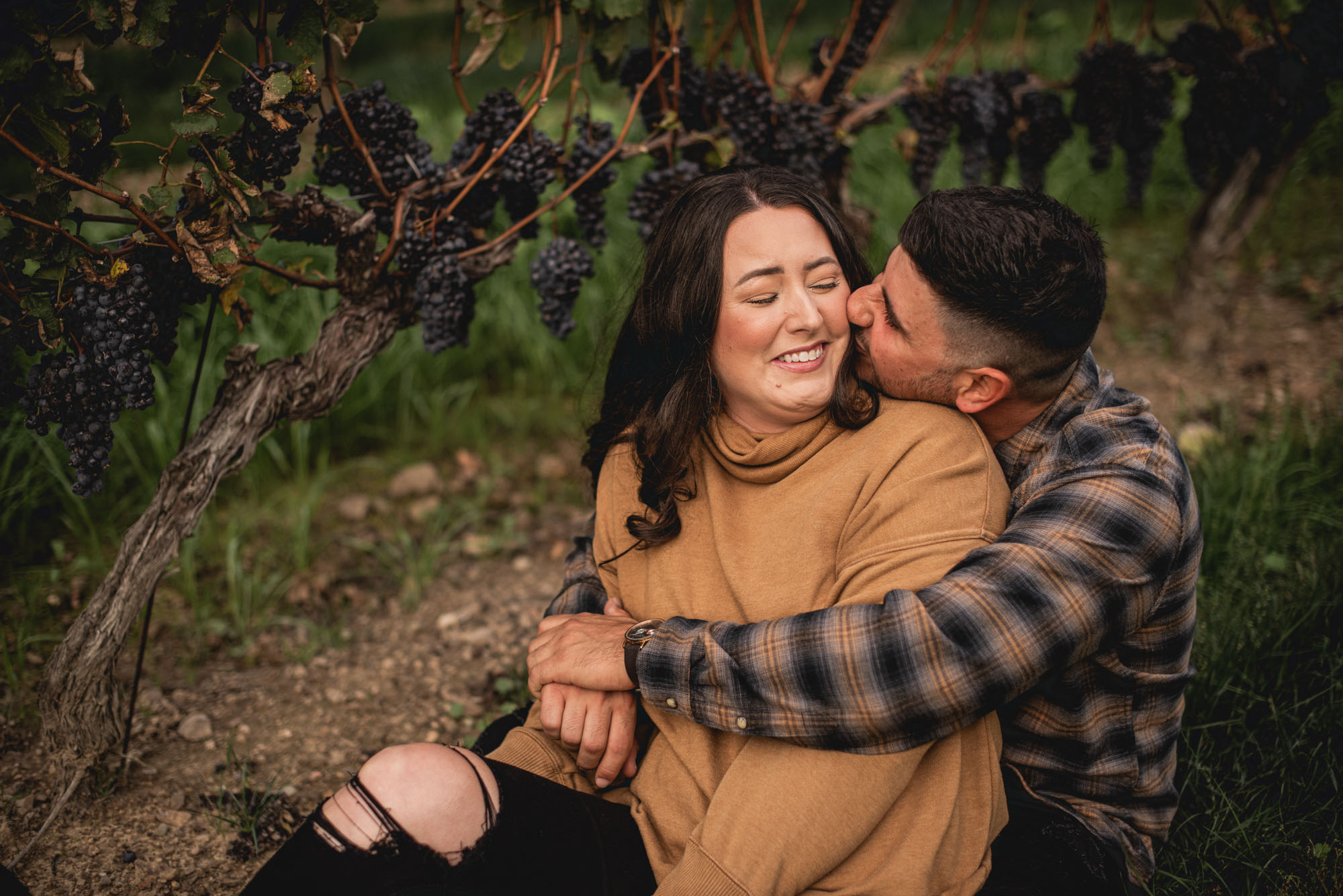 Winery engagement photography lincoln ontario