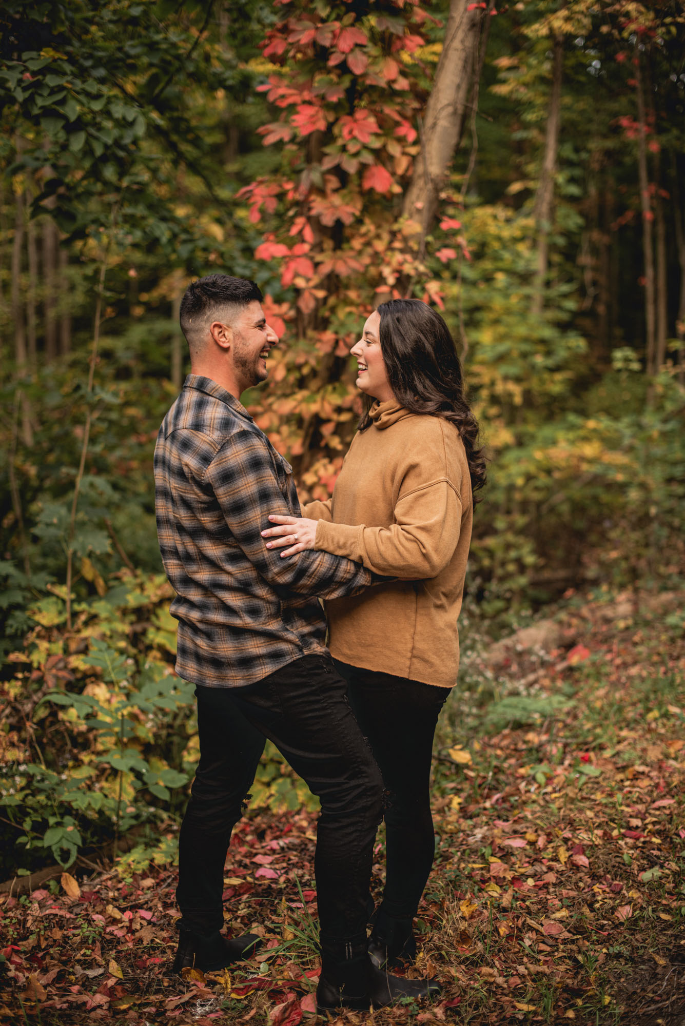 Fall outdoor engagement photography