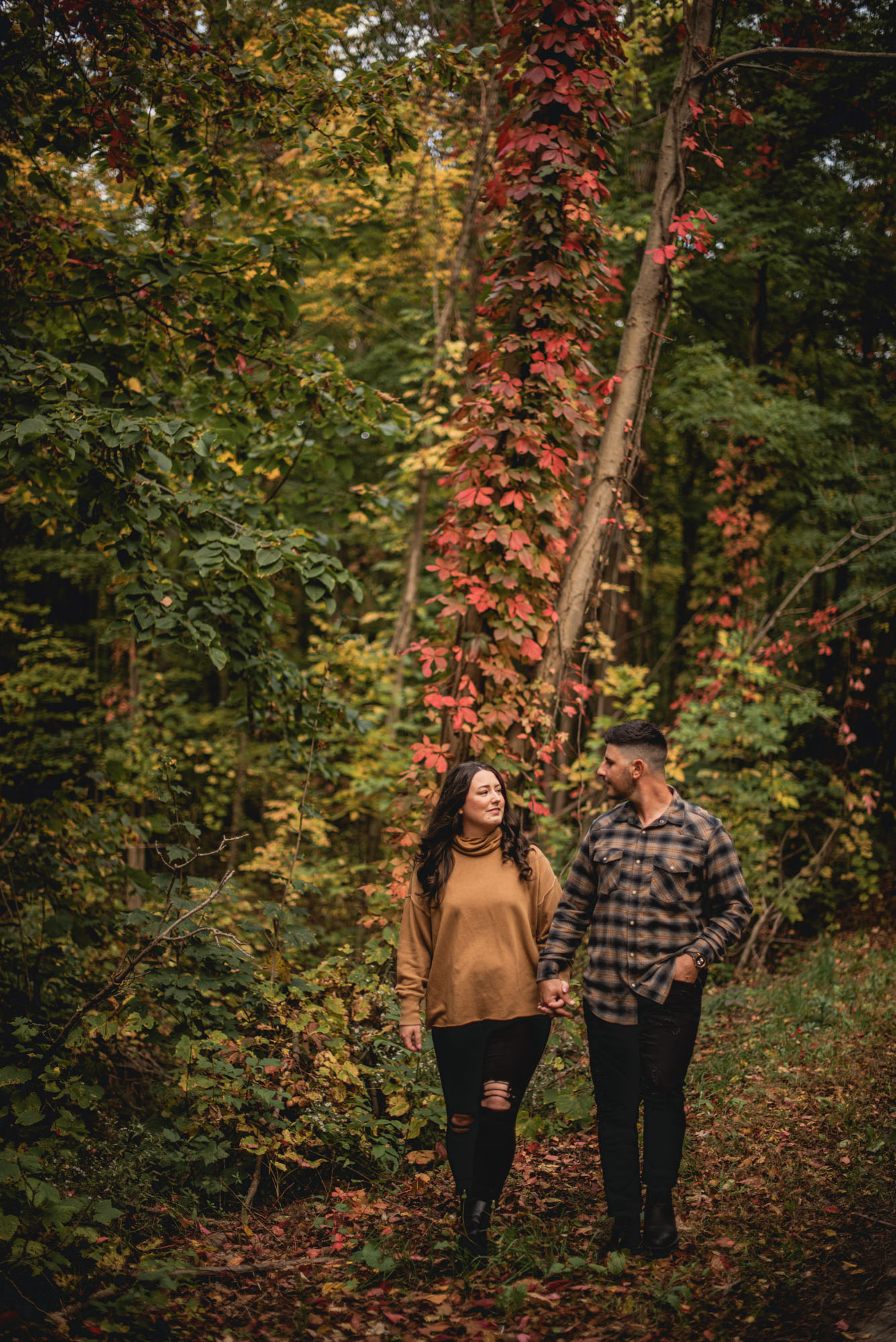 Fall outdoor engagement photography
