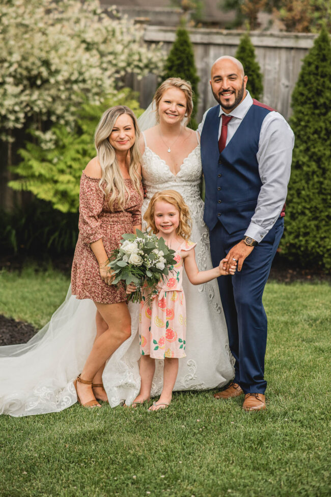 backyard wedding photography ideas