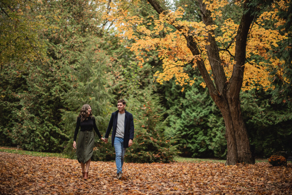 Elora Fall engagement photo ideas