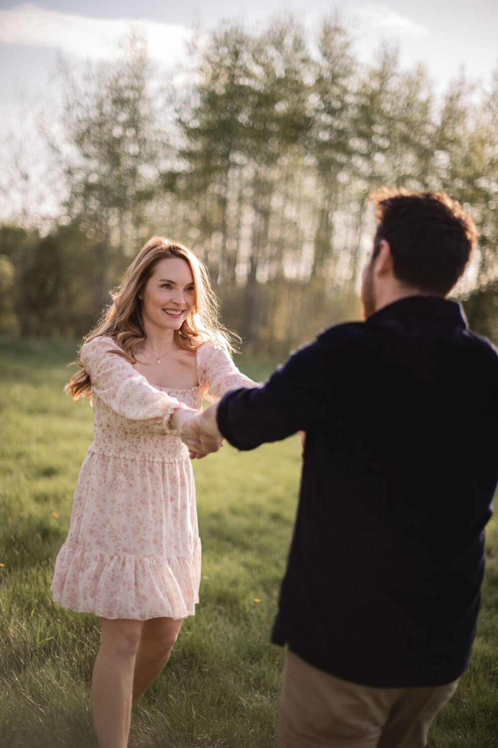 candid engagement photoshoot