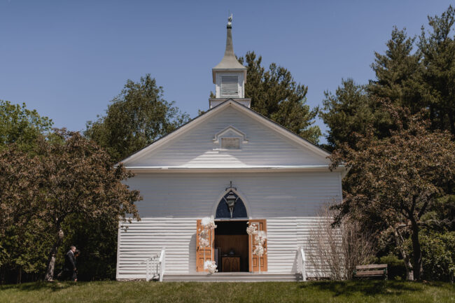 doon heritage village chapel wedding