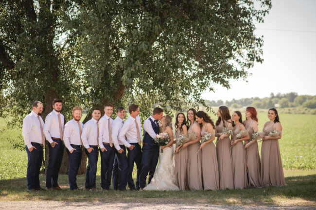 fun bridal party photos