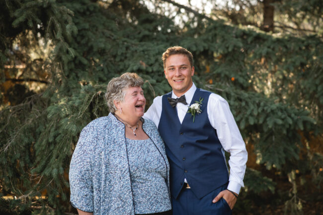 family photos on wedding day