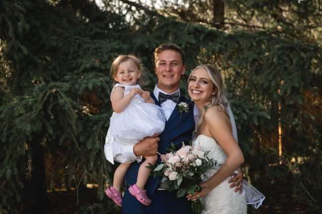 family photos on wedding day