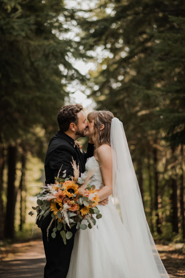 fenelon falls wedding photographer