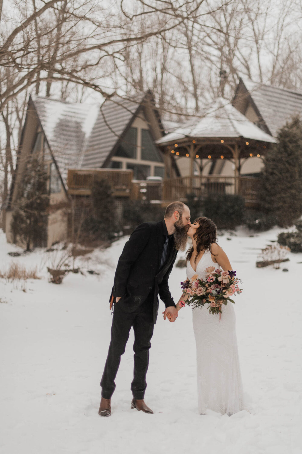 winter microwedding photography