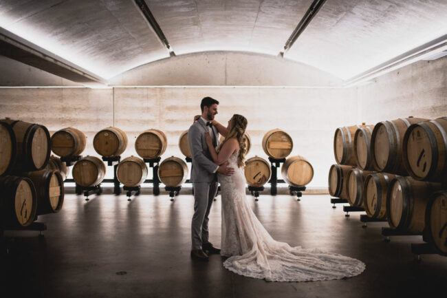dark horse estate winery wedding