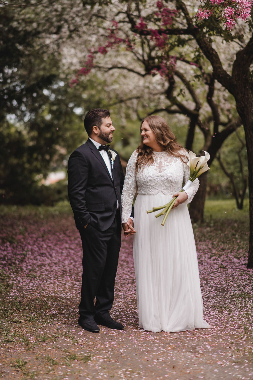 Rockway gardens spring wedding photography kitchener