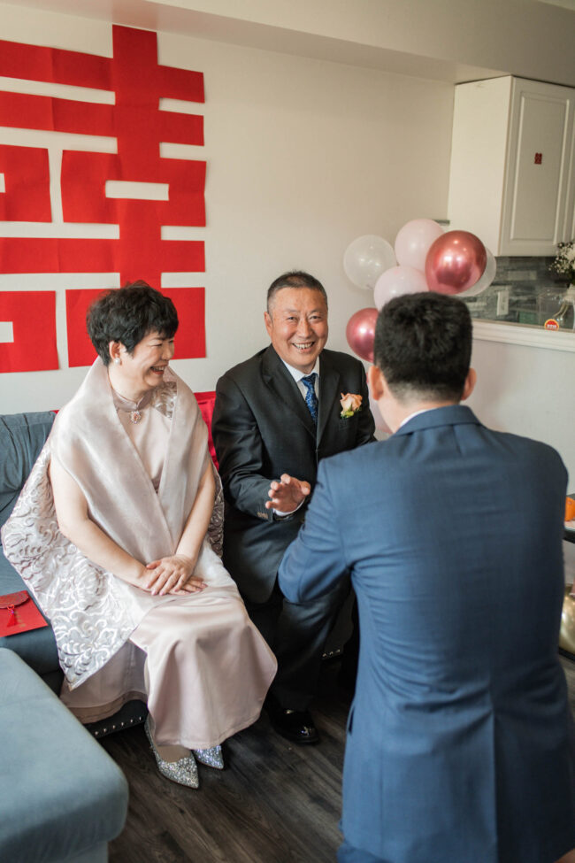 Chinese wedding tea ceremony