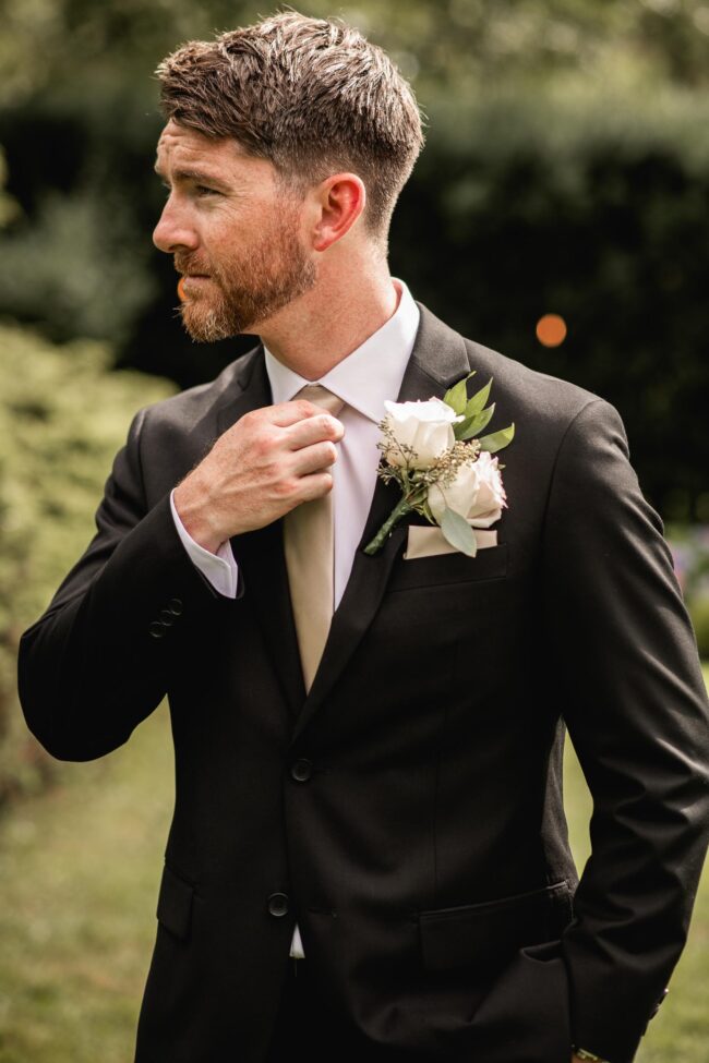 groom at canadian forces college north york wedding