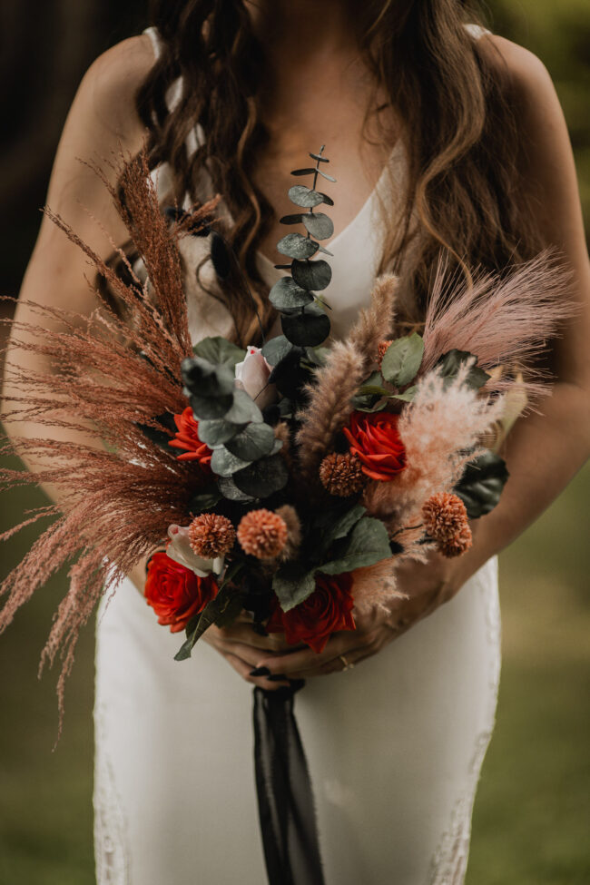 jewel tone fall wedding styling