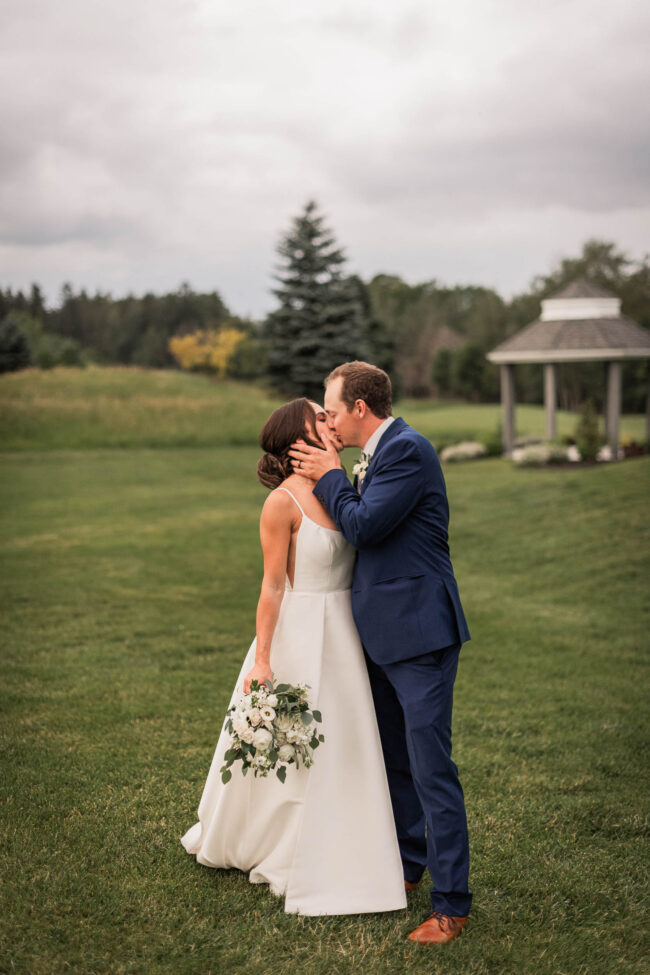 Whistle Bear Golf Club Wedding Photogrpahy