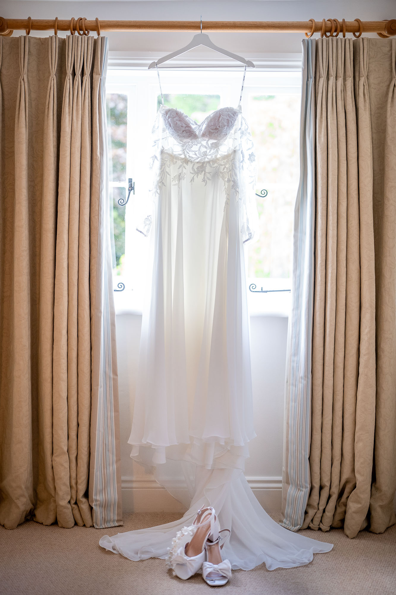 affordable kitchener wedding photography