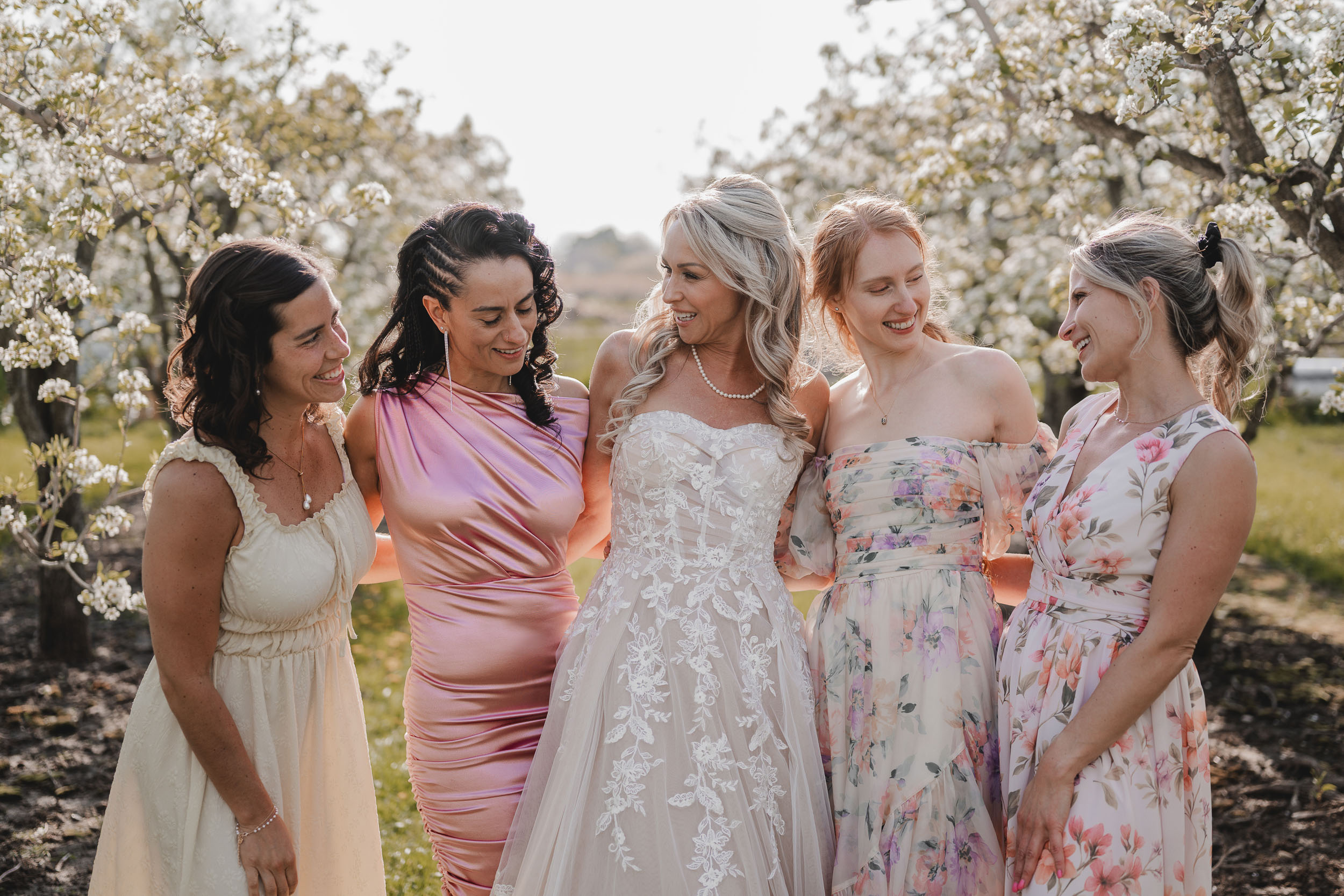 Honsberger Estate Winery orchard bridesmaid photos