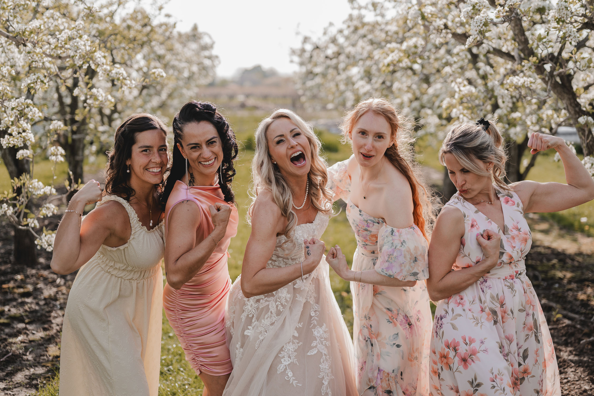 Honsberger Estate Winery orchard bridesmaid photos